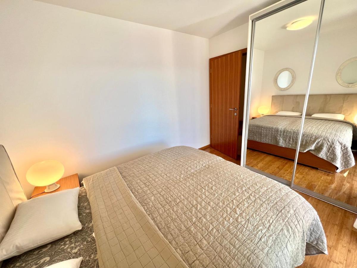 Apartment Golden View ドラマリ エクステリア 写真