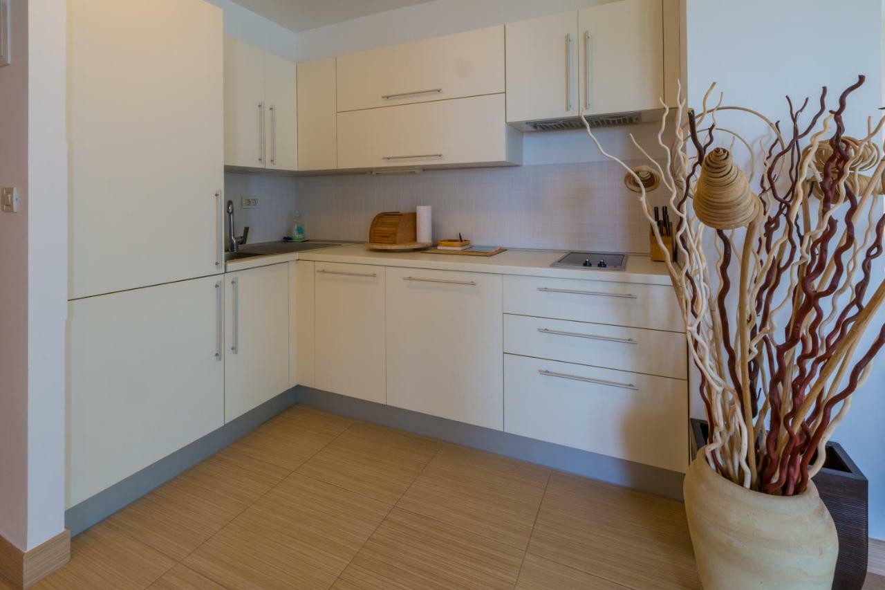 Apartment Golden View ドラマリ エクステリア 写真